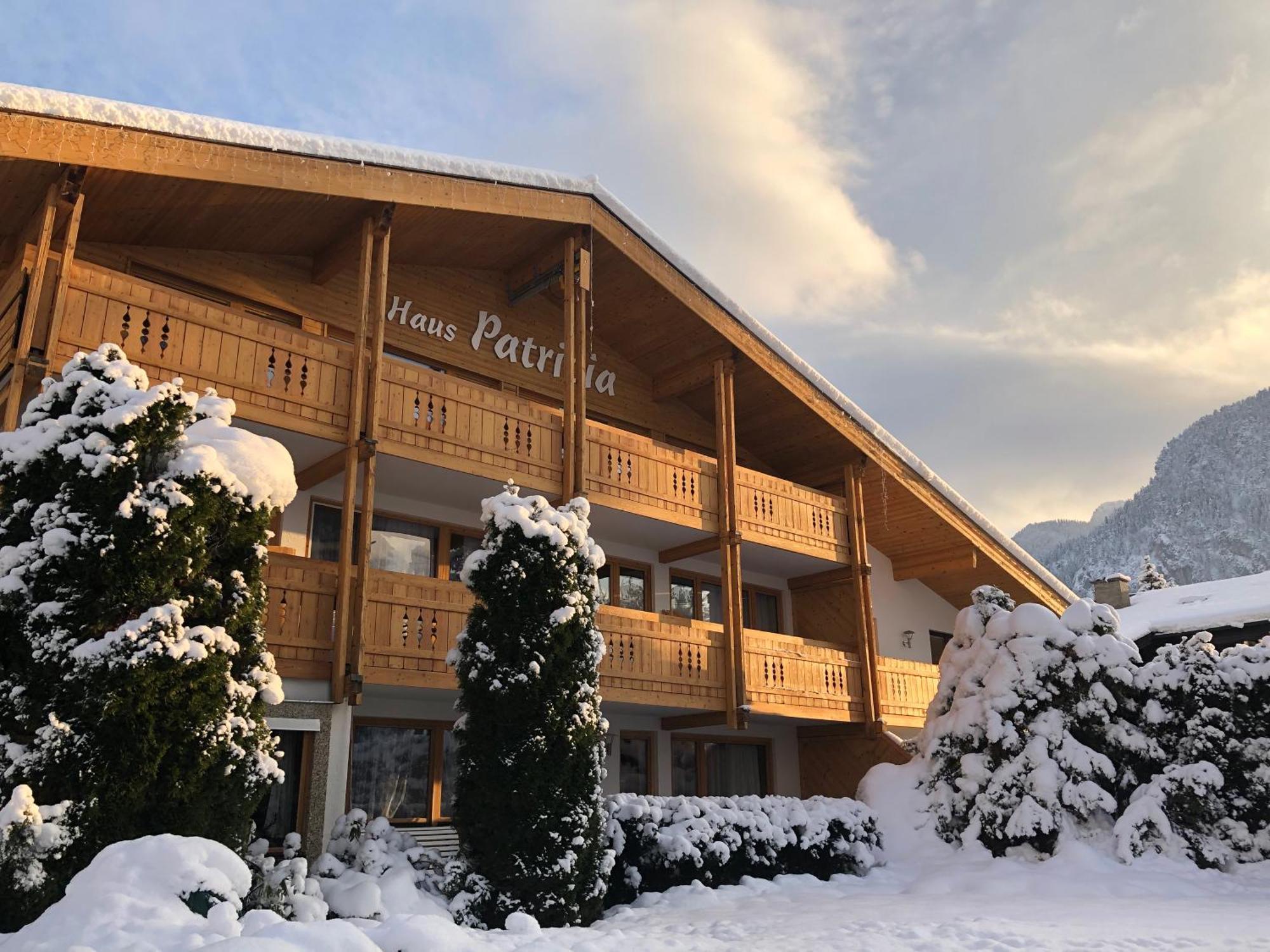 Haus Patricia Hotel Lofer Exterior photo