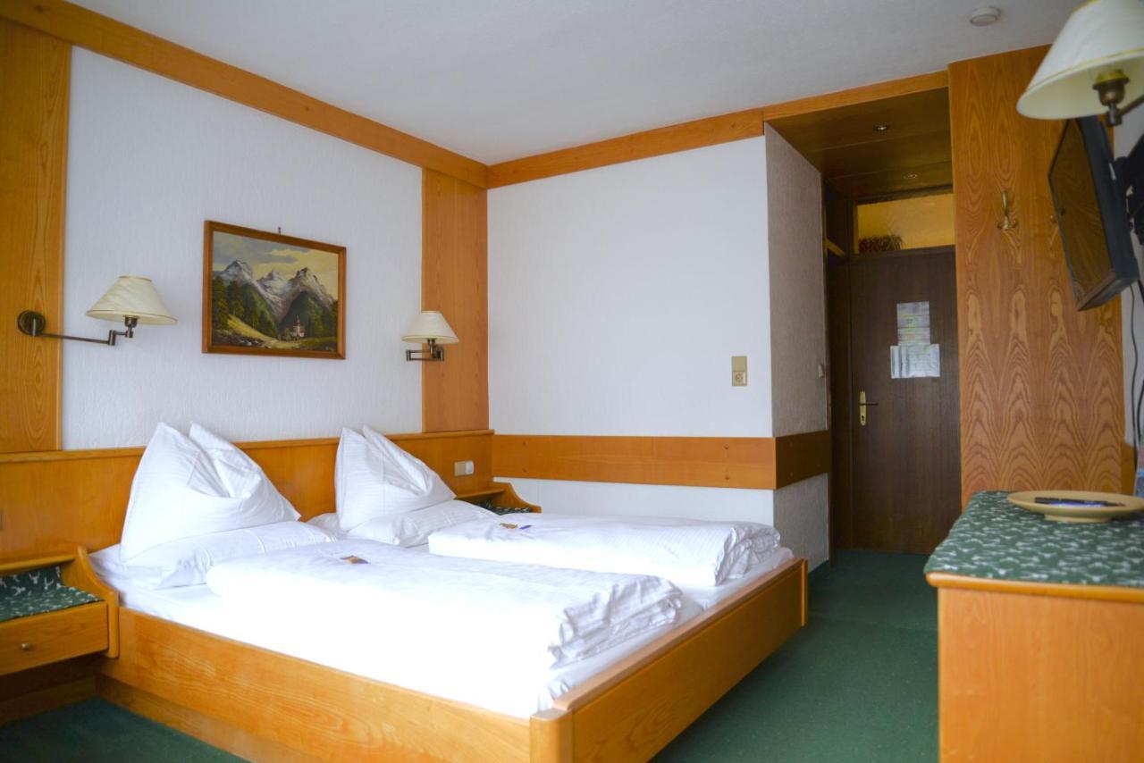 Haus Patricia Hotel Lofer Exterior photo
